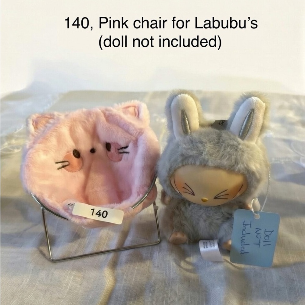 140, adorable and cute Pink Color Shaped like kitty Cat for Labubu doll(No Doll)